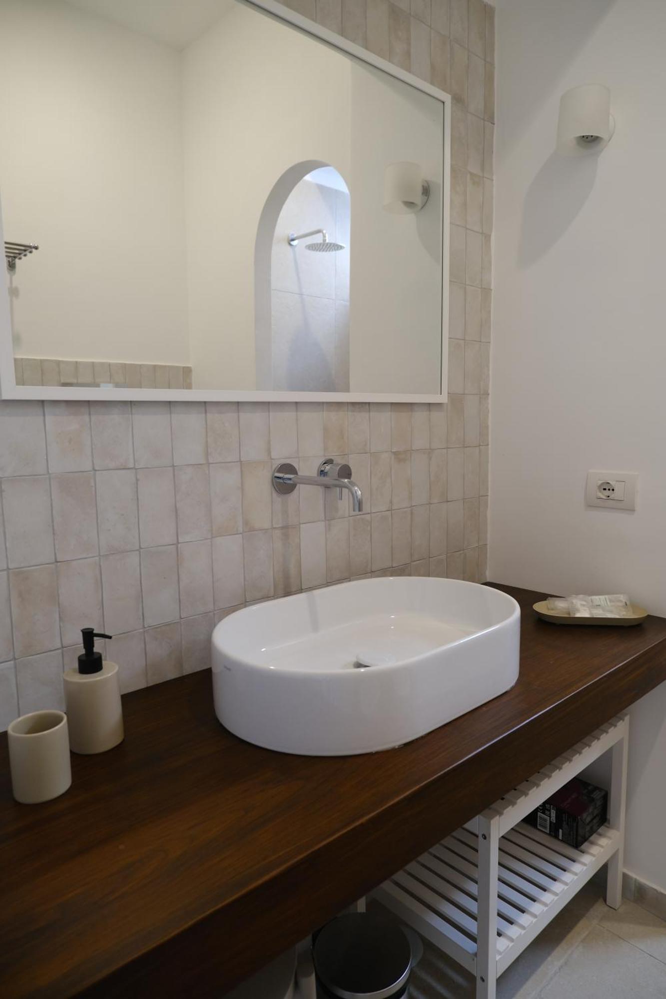 La Rondinella Suite อนากาปรี ภายนอก รูปภาพ
