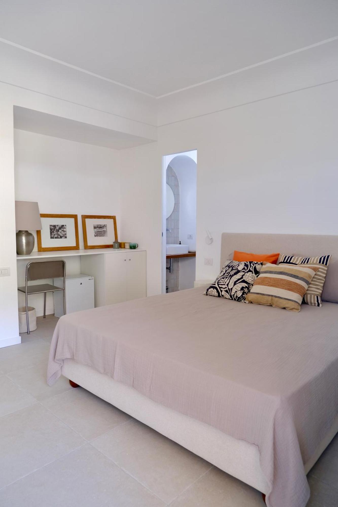La Rondinella Suite อนากาปรี ภายนอก รูปภาพ